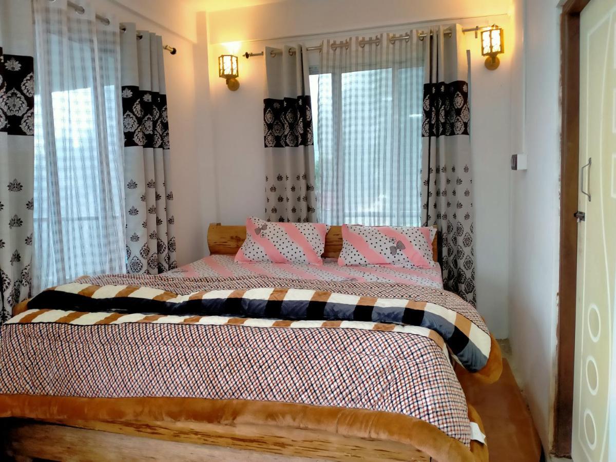 דרג'ילינג Ajit Homestay, Darjeeling מראה חיצוני תמונה