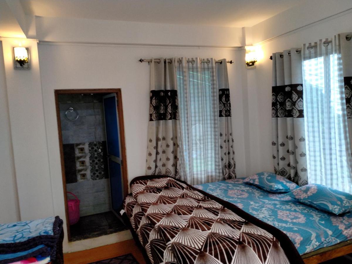 דרג'ילינג Ajit Homestay, Darjeeling מראה חיצוני תמונה
