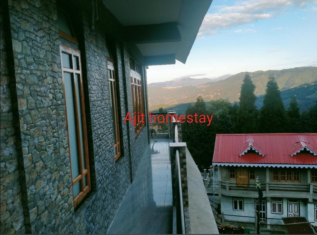 דרג'ילינג Ajit Homestay, Darjeeling מראה חיצוני תמונה